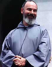 Fr J Corapi.jpg